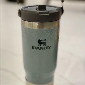 Stanley IceFlow 30oz Silver Tumbler